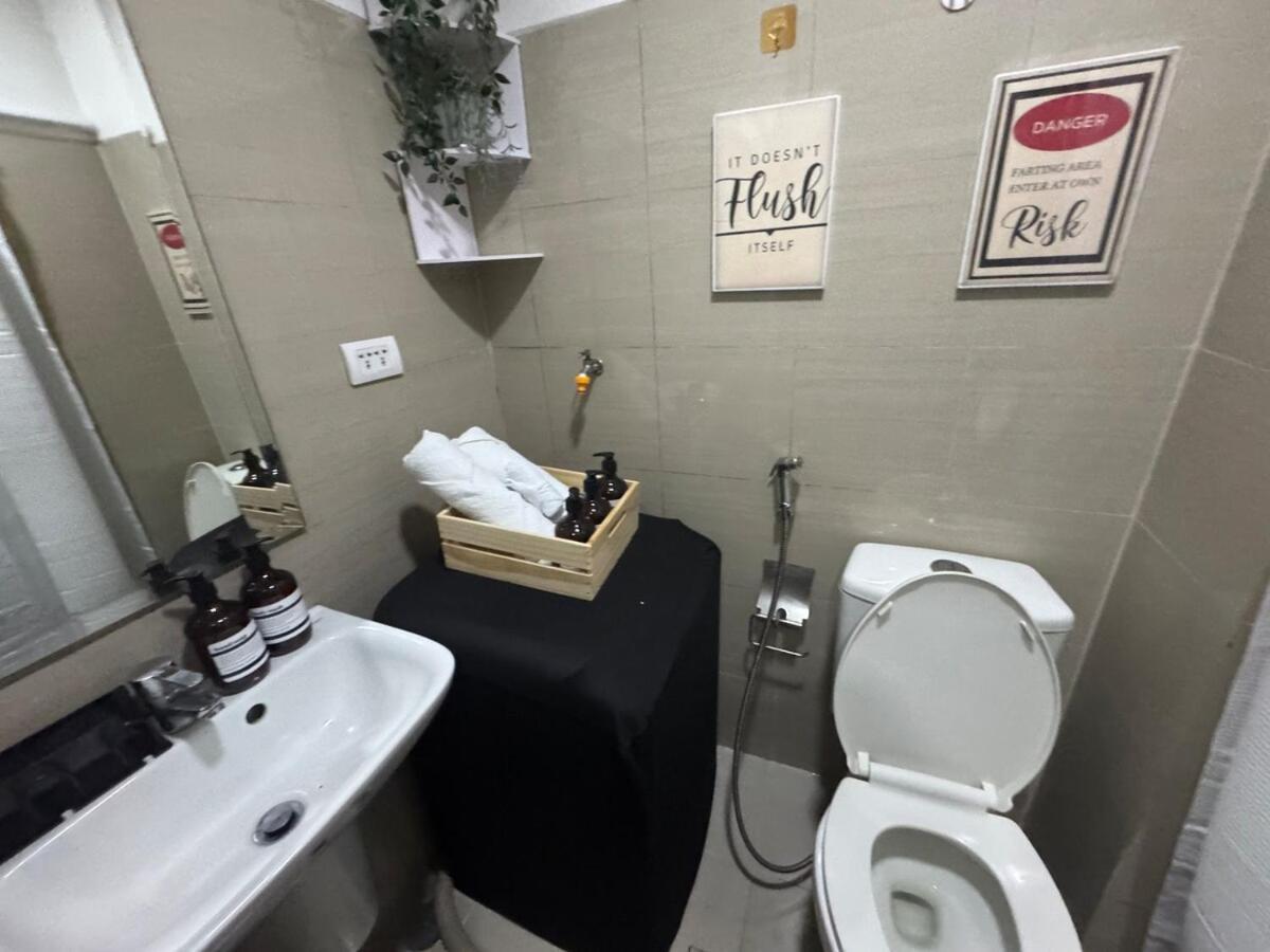 Haven In Moas Shore Near Okada Of Dreams Solaire Apartment Manila