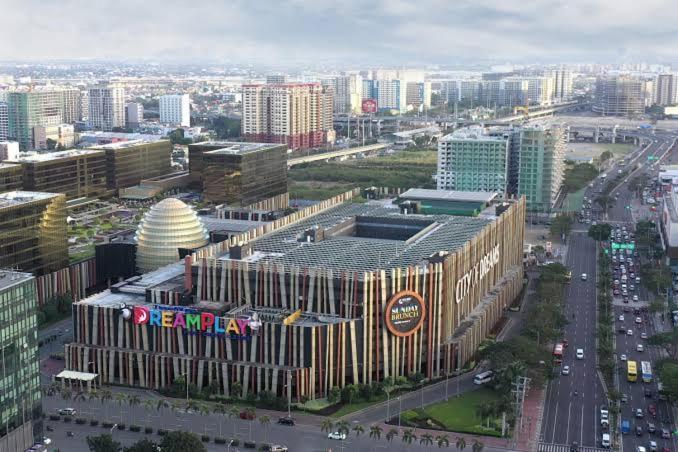 Haven In Moas Shore Near Okada Of Dreams Solaire Apartment
